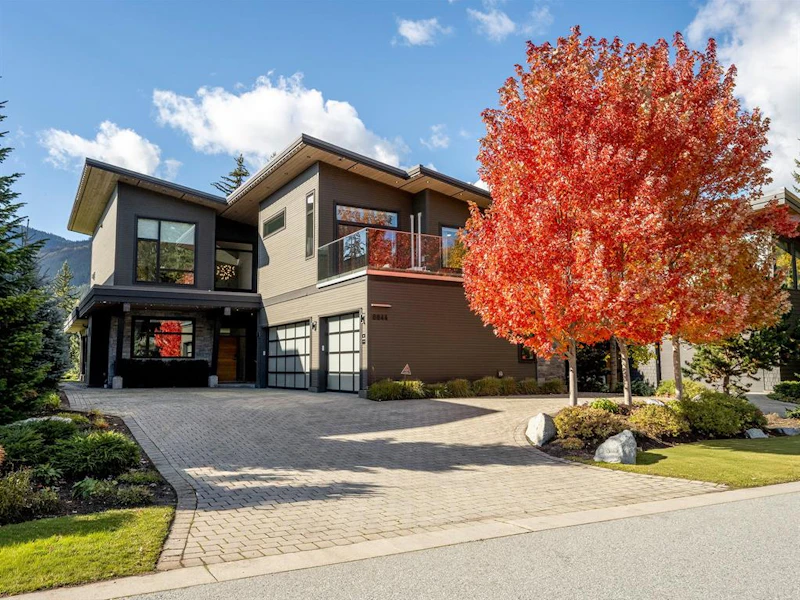 8044 Cypress Place, Whistler BC