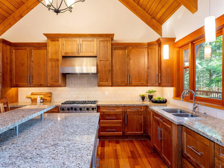 7122 Nesters Road, Whistler, BC, V8E 0E2 - 9