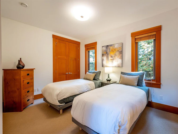 7122 Nesters Road, Whistler, BC, V8E 0E2 - 31