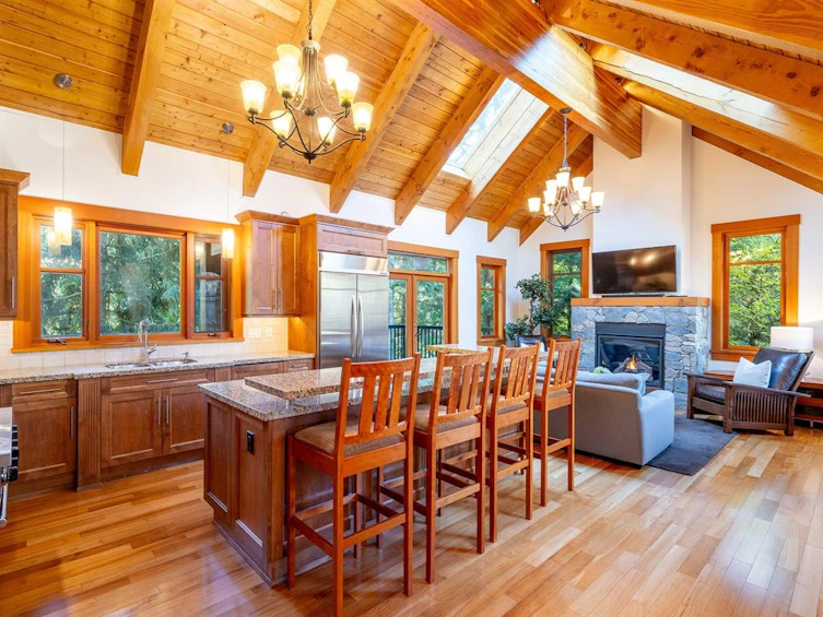 7122 Nesters Road, Whistler, BC, V8E 0E2 - 6