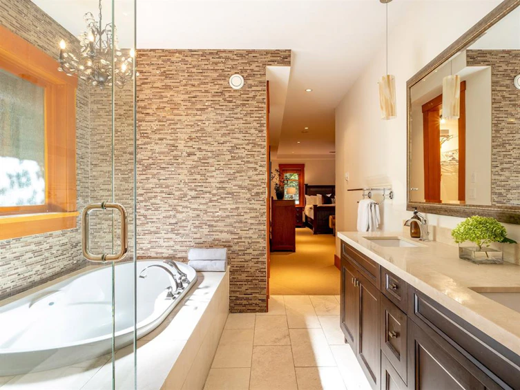 7122 Nesters Road, Whistler, BC, V8E 0E2 - 20
