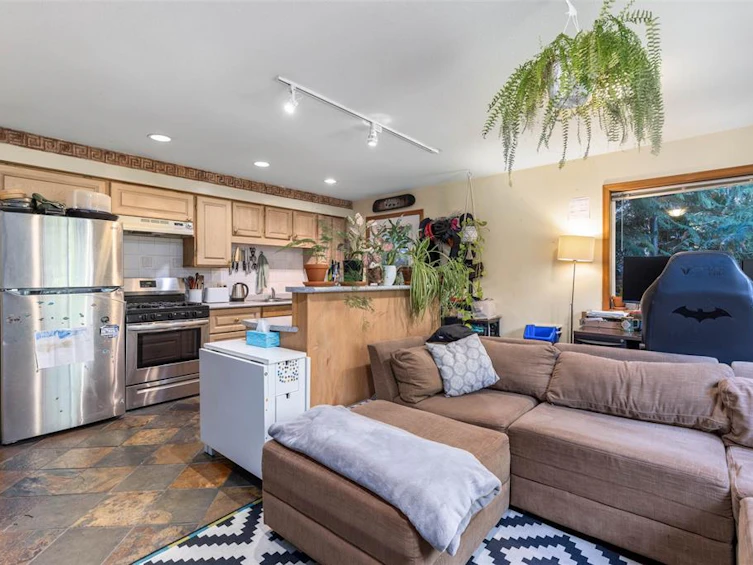 9548 Emerald Drive, Whistler, BC, V8E 0G5 - 35