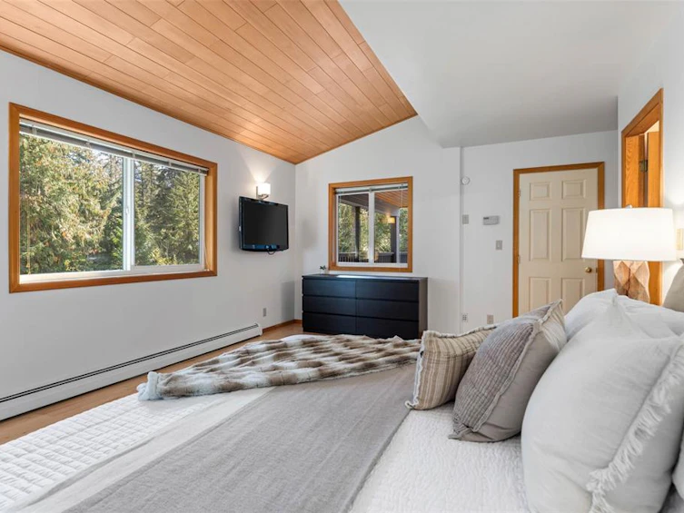 9548 Emerald Drive, Whistler, BC, V8E 0G5 - 17