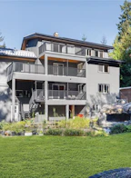 9548 Emerald Drive