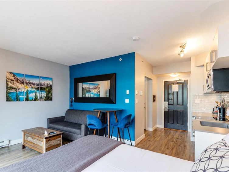 420-4369 Main Street, Whistler, BC, V8E 1B7 - 9