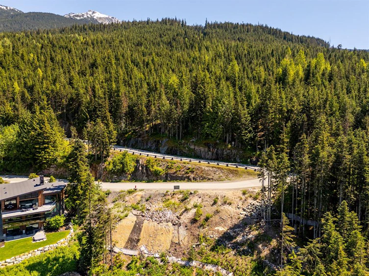 2915 Heritage Peaks Trail, Whistler, BC, V8E 0L6 - 10