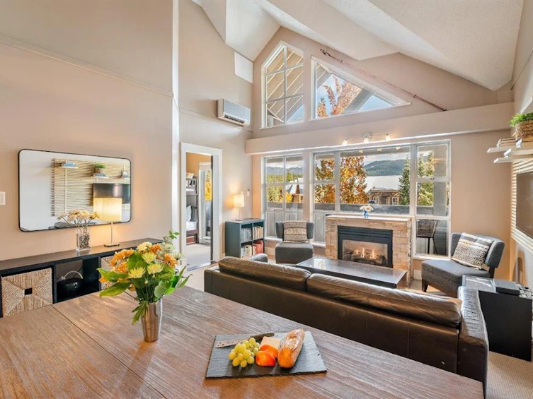 321-4573 Chateau Boulevard, Whistler, BC, V8E 0Z5 - 16