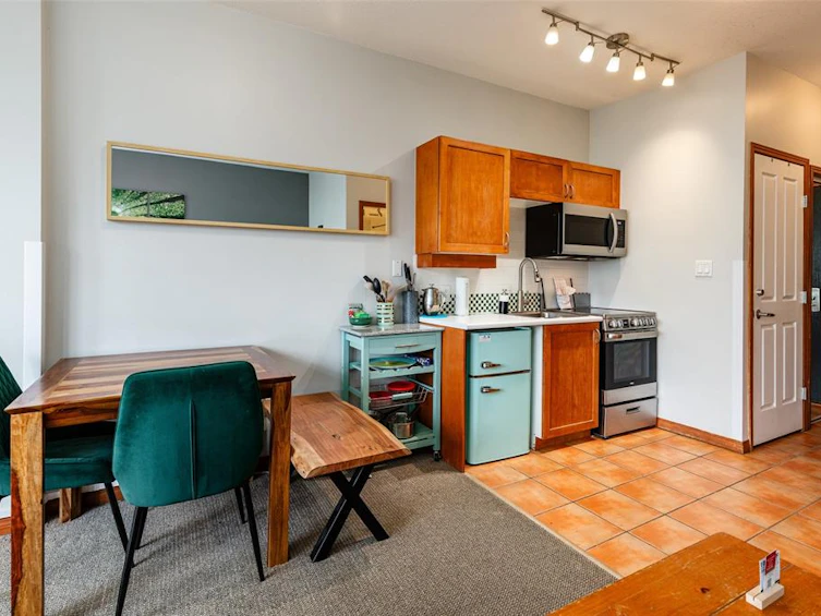 419-4369 Main Street, Whistler, BC, V8E 1B7 - 12