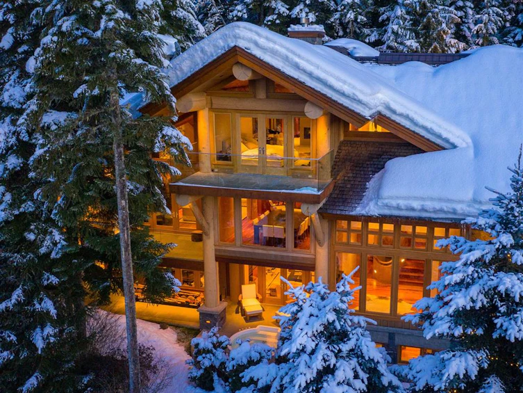 4673 Blackcomb Way, Whistler, BC, V8E 0Z3 - 3