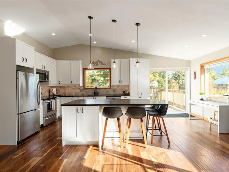 7386 Laurel Street, Pemberton, BC, V0N 2L0 - 6