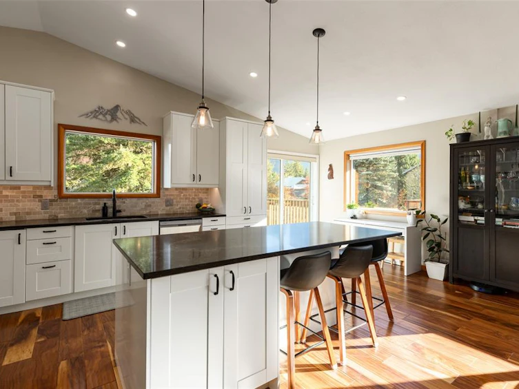7386 Laurel Street, Pemberton, BC, V0N 2L0 - 8