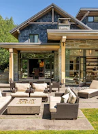 6677 Crabapple Drive