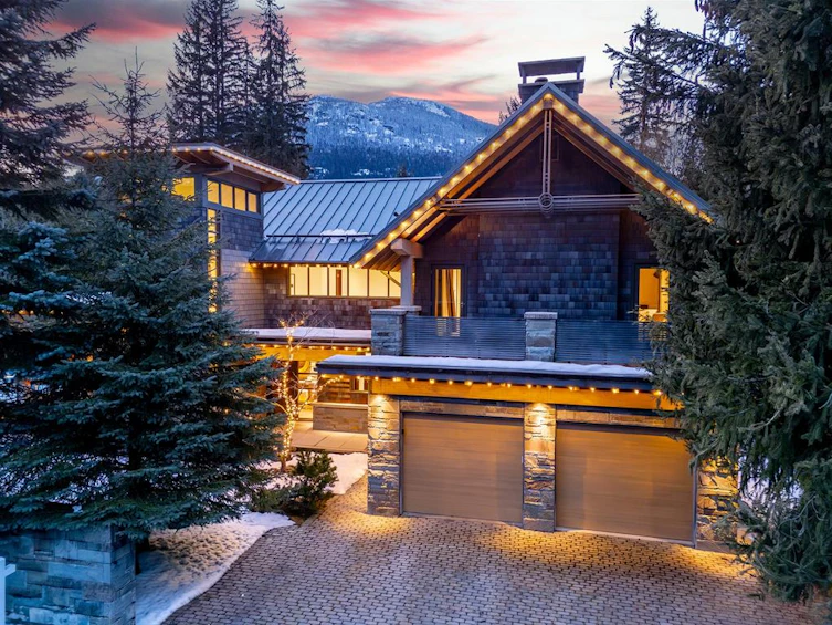 6677 Crabapple Drive, Whistler, BC, V8E 0C5 - 30