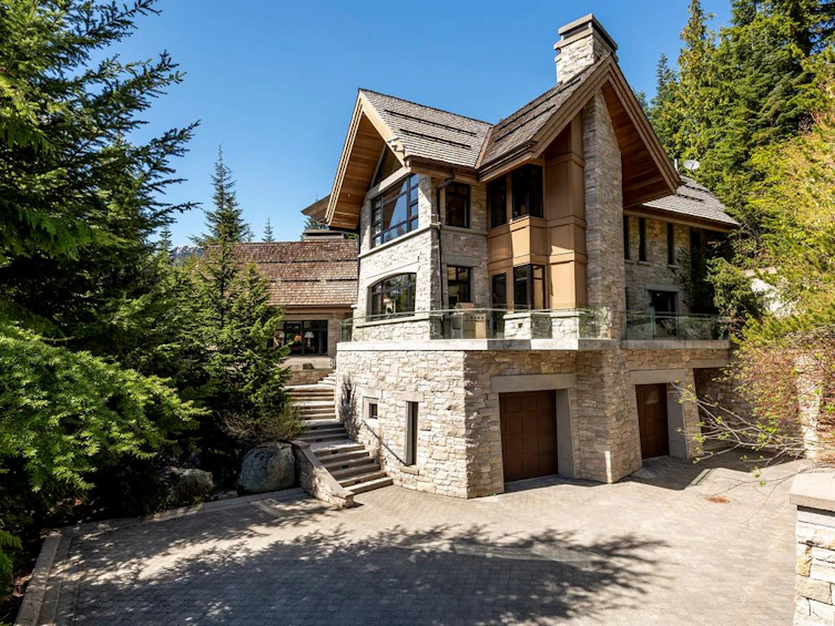 2286 Nordic Drive, Whistler, BC, V8E 0A6 - 3