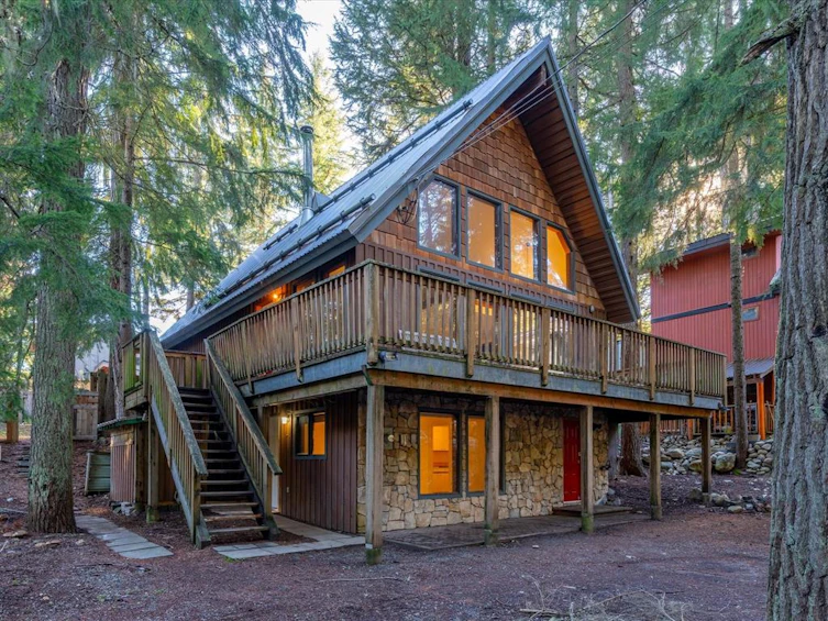 9356 Emerald Drive, Whistler, BC, V8E 0G5 - 2