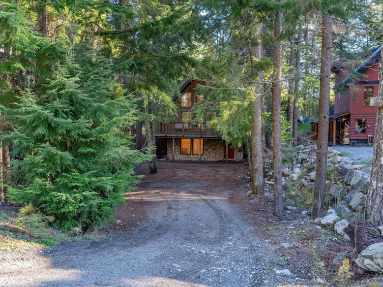 9356 Emerald Drive, Whistler, BC, V8E 0G5 - 6
