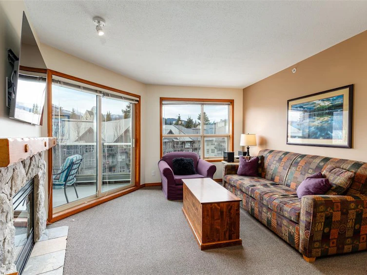 557-4800 Spearhead Drive, Whistler, BC, V8E 1G1 - 3