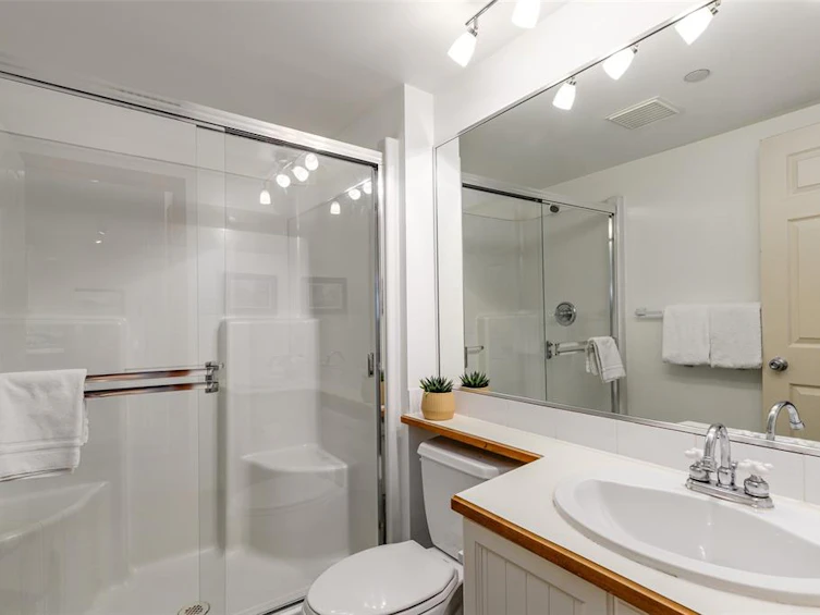 557-4800 Spearhead Drive, Whistler, BC, V8E 1G1 - 17