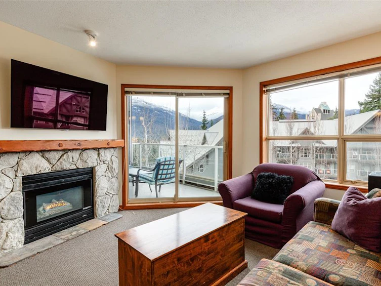 557-4800 Spearhead Drive, Whistler, BC, V8E 1G1 - 2