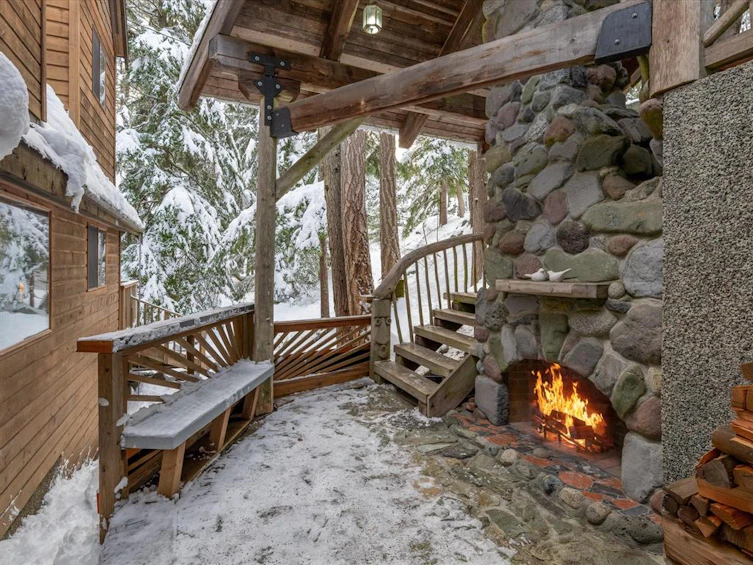 9249 Pinetree Lane, Whistler, BC, V8E 0G5 - 7