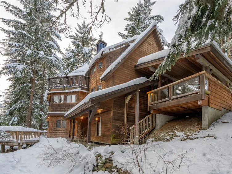 9249 Pinetree Lane, Whistler, BC, V8E 0G5 - 6