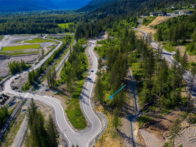 7620 Seven O Clock Drive, Pemberton, BC, V0N 2L3 - 4