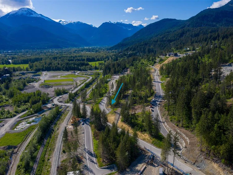 7620 Seven O Clock Drive, Pemberton, BC, V0N 2L3 - 2