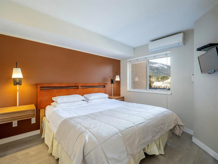 330-4350 Lorimer Road, Whistler, BC, V8E 1A5 - 10