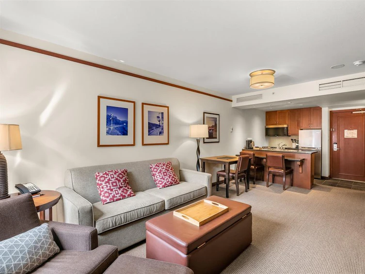 3303-4299 Blackcomb Way, Whistler, BC, V8E 0X3 - 4