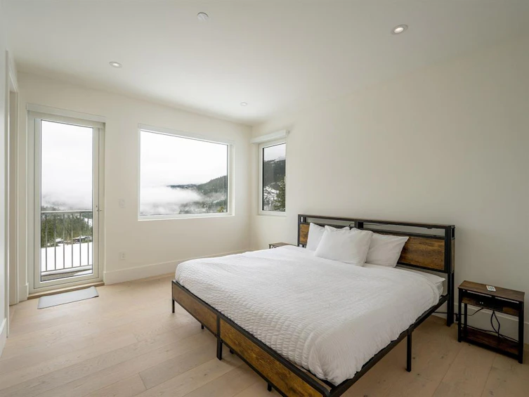 9333 Warbler Way, Whistler, BC, V8E 1M1 - 23