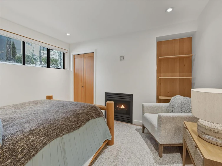 2315 Gondola Way, Whistler, BC, V8E 0N2 - 36