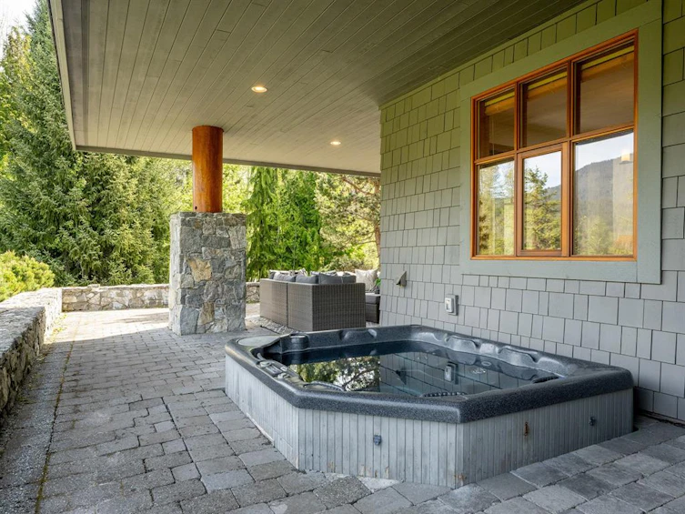 8398 Glen Abbey Lane, Whistler, BC, V8E 1J7 - 22