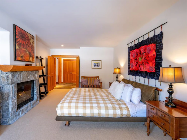 8398 Glen Abbey Lane, Whistler, BC, V8E 1J7 - 13