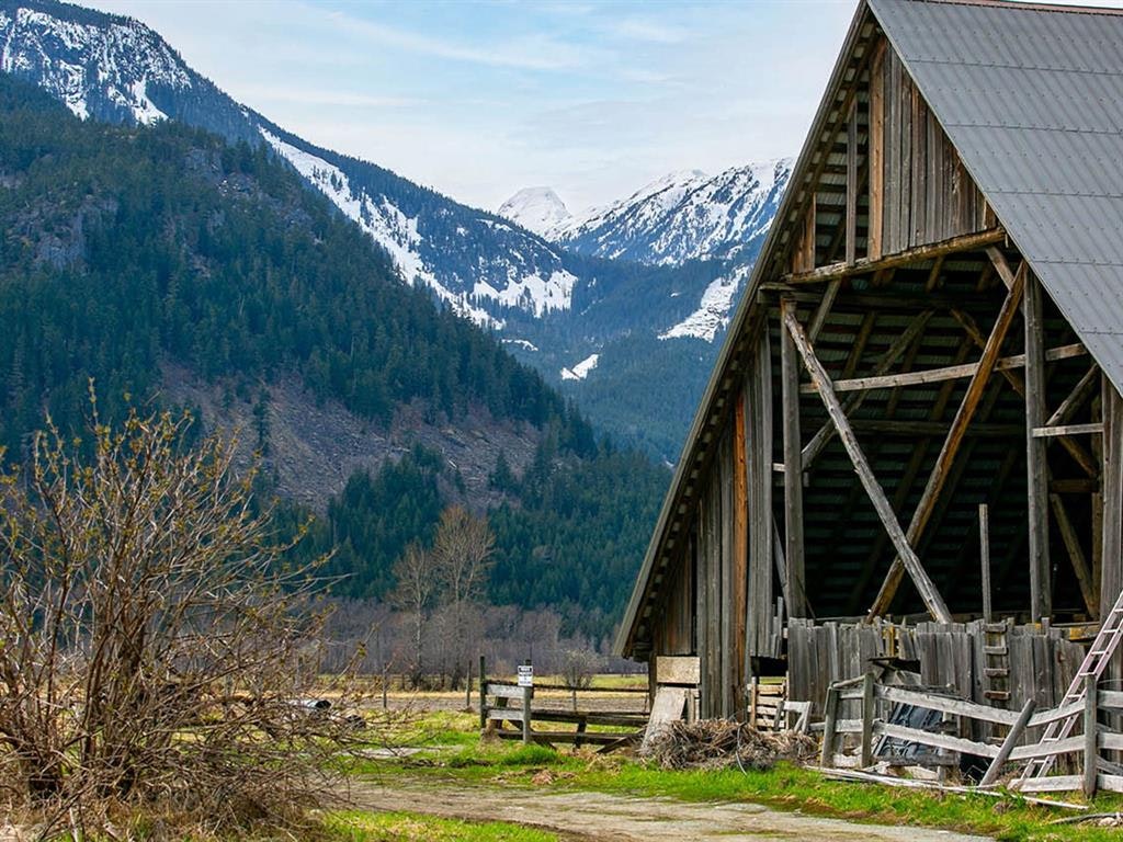 7631 Pemberton Meadows Road, Pemberton, BC, V0N 2L2 - 12
