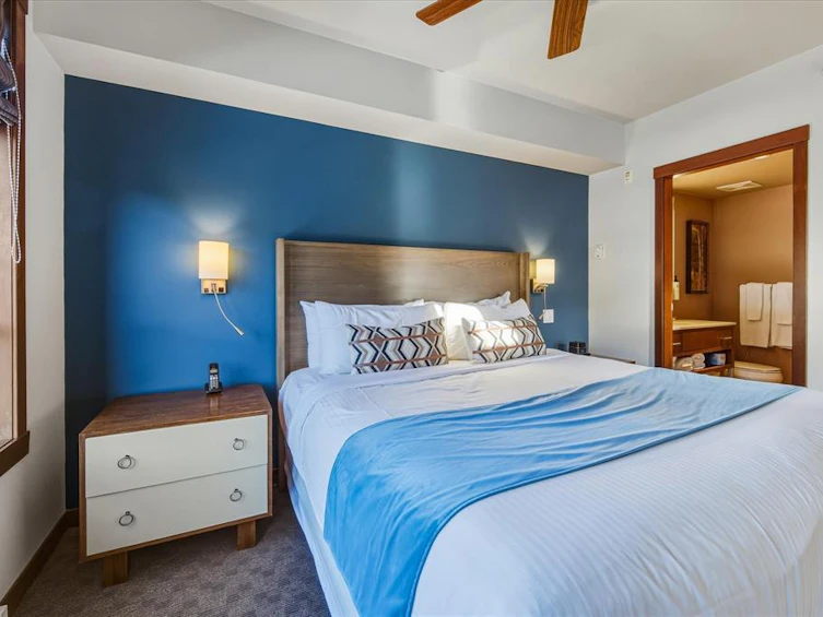 308D-2020 London Lane, Whistler, BC, V8E 0B6 - 20