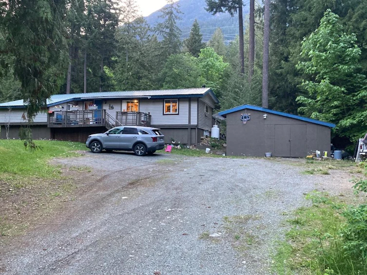 9245 Pemberton Portage Road, Pemberton, BC, V0N 1L0 - 39