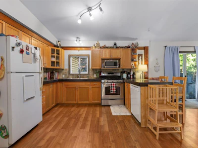 9245 Pemberton Portage Road - 5