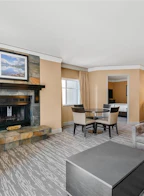 428/430 4050 Whistler Way