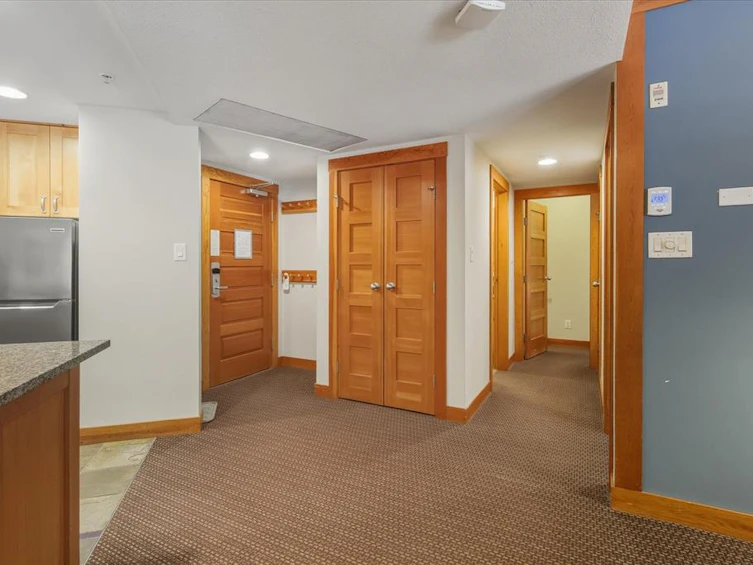 326D-2036 London Lane, Whistler, BC, V8E 0N7 - 13