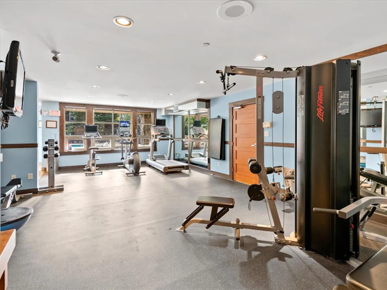 326D-2036 London Lane, Whistler, BC, V8E 0N7 - 27