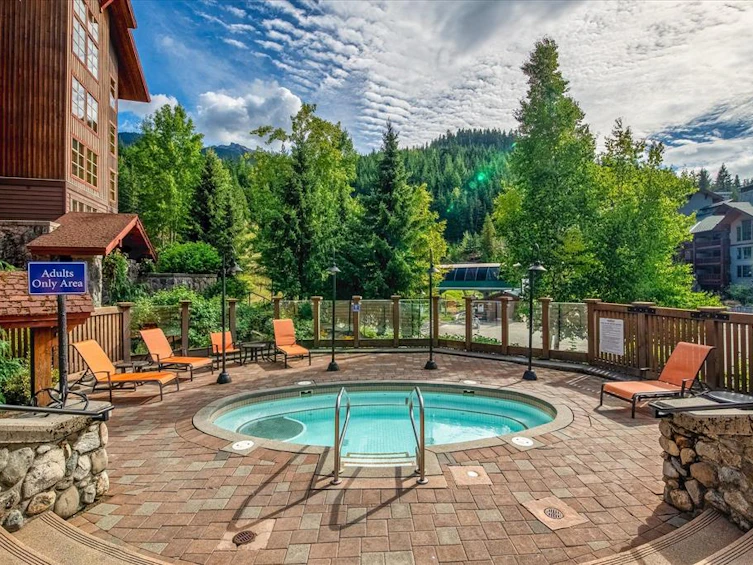 326D-2036 London Lane, Whistler, BC, V8E 0N7 - 28