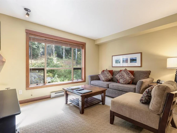 214 G4-4653 Blackcomb Way, Whistler, BC, V8E 0Y9 - 2