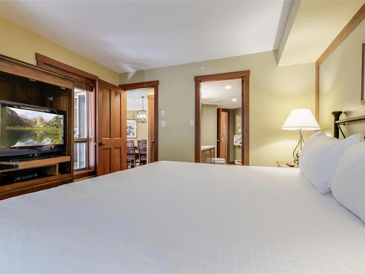 214 G4-4653 Blackcomb Way, Whistler, BC, V8E 0Y9 - 16