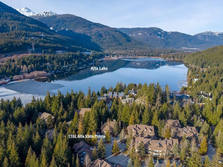1102-3050 Hillcrest Drive, Whistler, BC, V8E 0T8 - 17