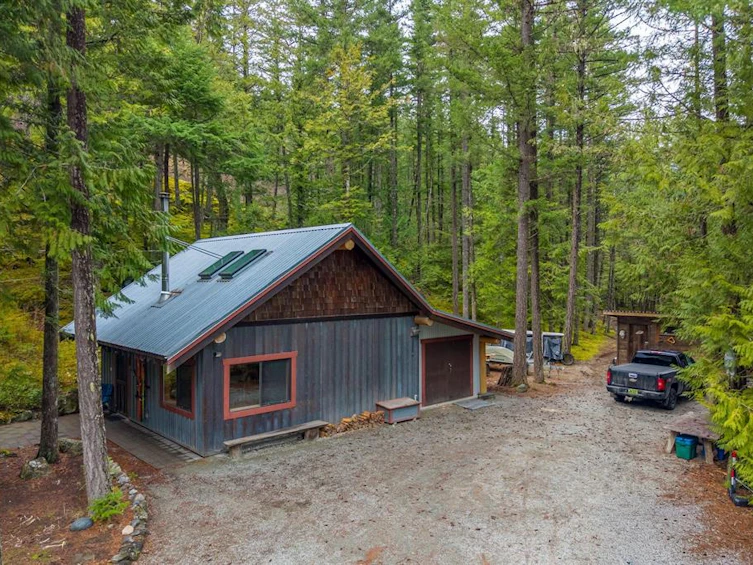 2 Walkerville Road, Pemberton, BC, V0N 2K0 - 28