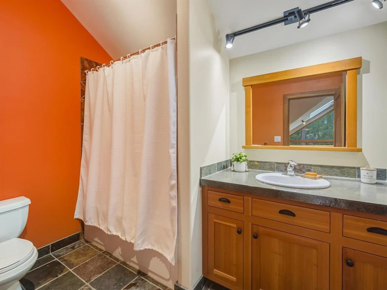 2 Walkerville Road, Pemberton, BC, V0N 2K0 - 25