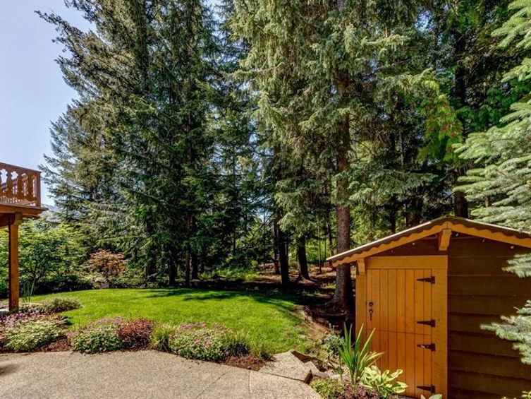 8512 Drifter Way, Whistler, BC, V8E 0G2 - 26
