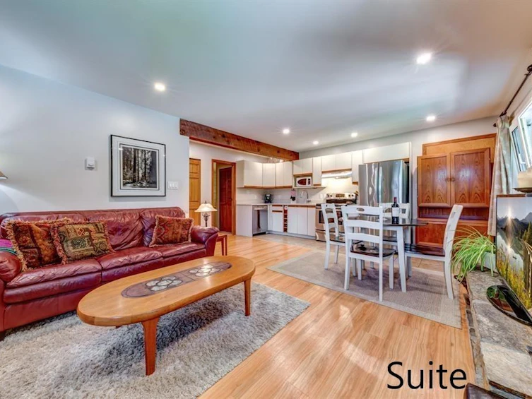 8512 Drifter Way, Whistler, BC, V8E 0G2 - 22