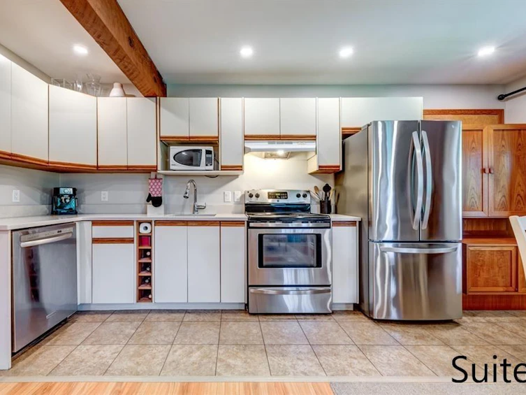 8512 Drifter Way, Whistler, BC, V8E 0G2 - 24