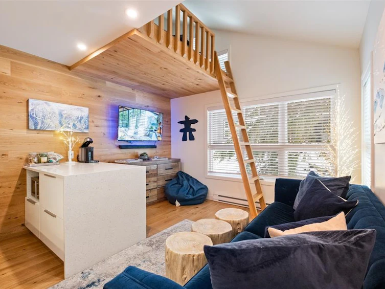 4-2170 Sarajevo Drive, Whistler, BC, V8E 0B5 - 4